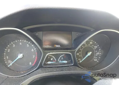 2018 Ford Focus Se z USA, uszkodzony, nr VIN 1FADP3F26JL206968